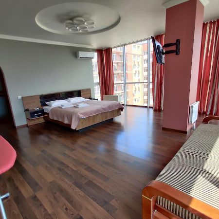 Micromegas Apartments Чернівці Екстер'єр фото